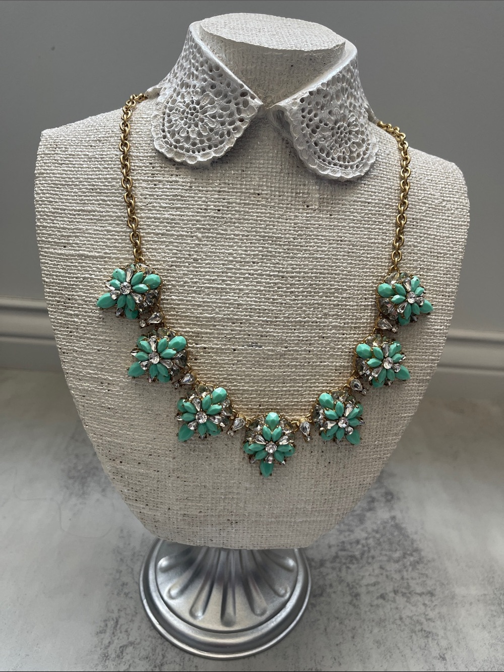 J.Crew Gold Chain Mint Green Floral Statement Necklace